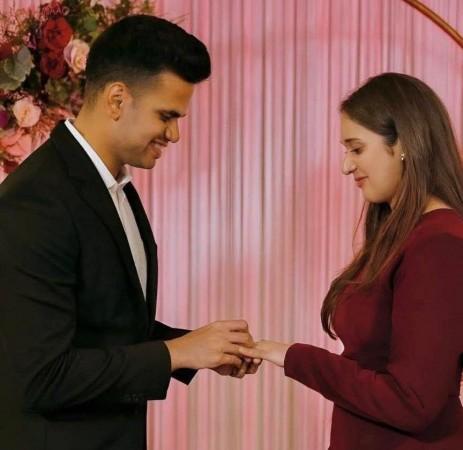 Meet Saaniya Chandok, Arjun Tendulkar's fiancée and Mumbai business heiress ; Know about their love story and net worth Meet Saaniya Chandok, Arjun Tendulkar's fiancée and Mumbai business heiress ; Know about their love story and net worth