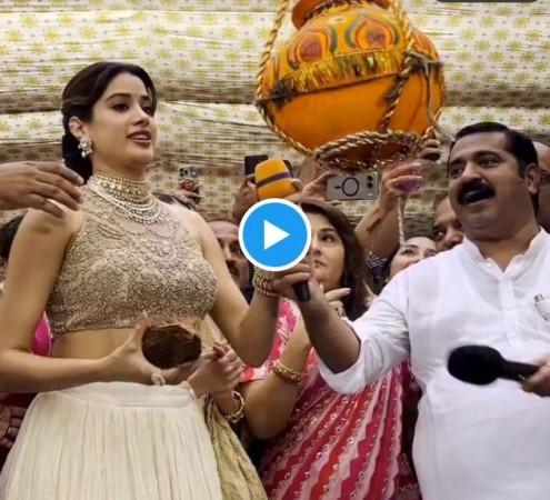 Janhvi Kapoor at Dahi Handi event Janhvi Kapoor at Dahi Handi event