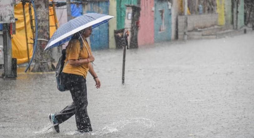 Heavy rains: Holiday declared for schools & colleges in 7 K'taka districts today Heavy rains: Holiday declared for schools & colleges in 7 K'taka districts today
