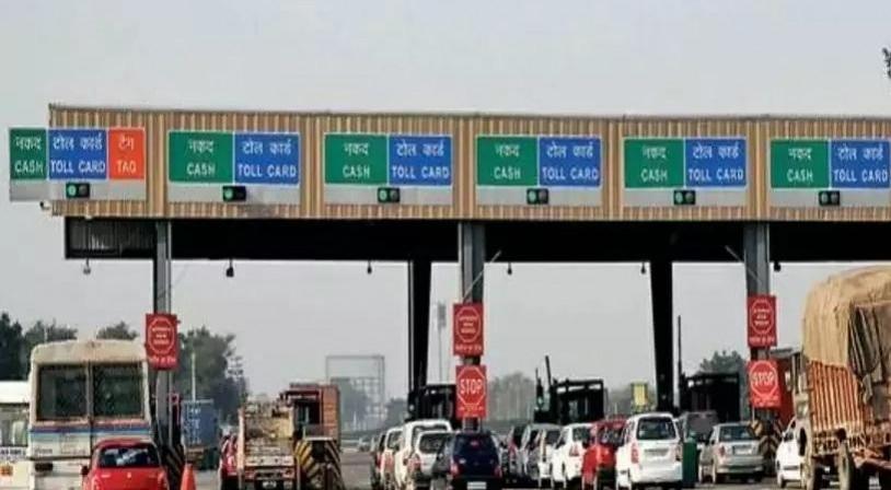 NHAI issues over 5 lakh FASTag annual toll passes, collects Rs 150 crore revenue NHAI issues over 5 lakh FASTag annual toll passes, collects Rs 150 crore revenue
