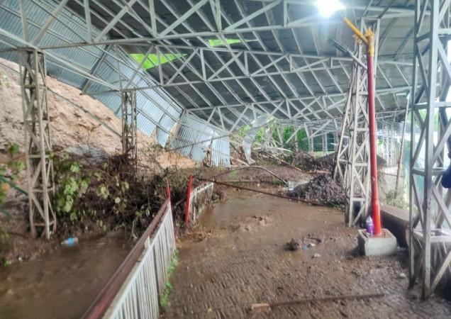 My thoughts are with bereaved families: PM Modi expresses grief over Vaishno Devi landslide My thoughts are with bereaved families: PM Modi expresses grief over Vaishno Devi landslide