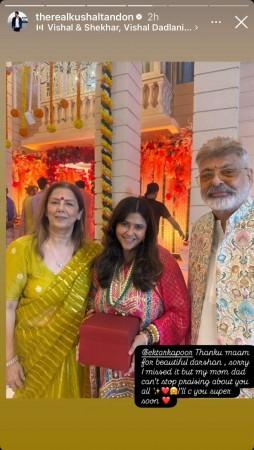 Ekta Kapoor poses arm-in-arm with mystery man; Kushal Tandon's parents meet ex-girlfriend Shivangi Joshi at Ganpati lunch Ekta Kapoor poses arm-in-arm with mystery man; Kushal Tandon's parents meet ex-girlfriend Shivangi Joshi at Ganpati lunch