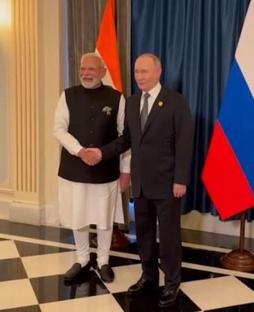 PM Modi holds bilateral talks with Putin, says India and Russia 'always walked shoulder-to-shoulder' PM Modi holds bilateral talks with Putin, says India and Russia 'always walked shoulder-to-shoulder'