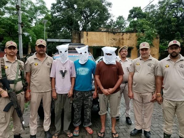 Drug peddlers arrested by Kathua Police Drug peddlers