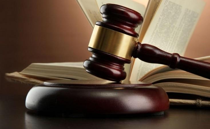 SC declines to release Kashmiri separatist leader on interim bail in terror funding case SC declines to release Kashmiri separatist leader on interim bail in terror funding case