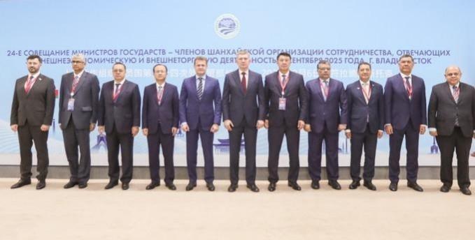India backs WTO-centred fair trade system at SCO trade ministers' meeting India backs WTO-centred fair trade system at SCO trade ministers' meeting