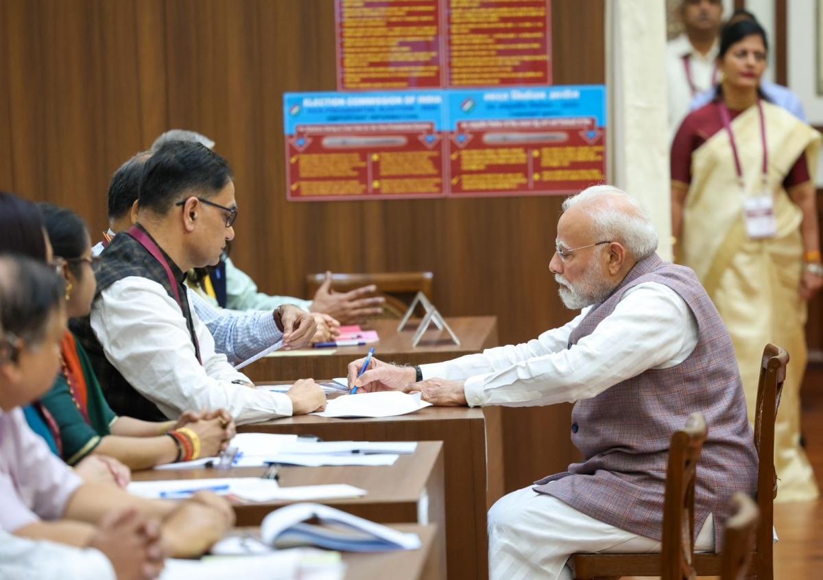 VP election kicks off; PM Modi casts first vote VP election kicks off; PM Modi casts first vote