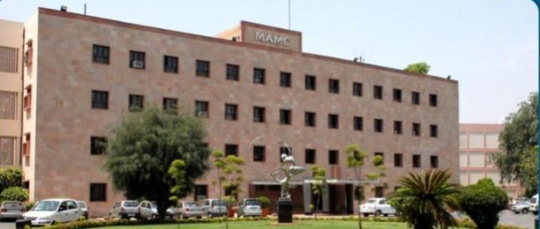 Bomb threat to CM Secretariat and Maulana Azad Medical College, premises being scanned Bomb threat to CM Secretariat and Maulana Azad Medical College, premises being scanned