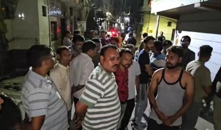 Drunk men unleash dog on protesting neighbours, attack with rods in Delhi's Subhash Park Drunk men unleash dog on protesting neighbours, attack with rods in Delhi's Subhash Park