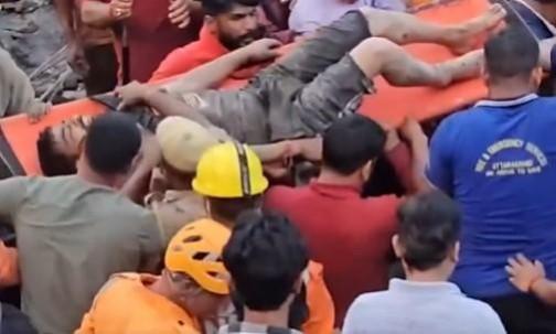 Chamoli cloudburst: Two rescued from debris, several feared trapped Chamoli cloudburst: Two rescued from debris, several feared trapped