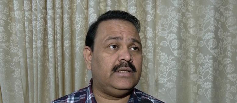 H-1B Fee Row: Congress Hits Out at US President Trump, Modi Govt H-1B Fee Row: Congress Hits Out at US President Trump, Modi Govt