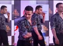 'Disrespectful, arrogant': Karan Patel smokes on the red carpet of Star Parivaar Awards 2025; gets trolled