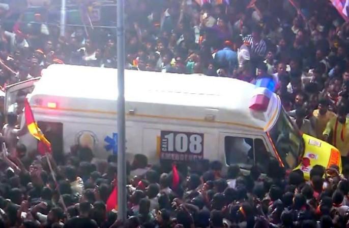 TN BJP seeks CBI probe into Karur stampede, claims Rahul Gandhi 'pressuring' Vijay TN BJP seeks CBI probe into Karur stampede, claims Rahul Gandhi 'pressuring' Vijay