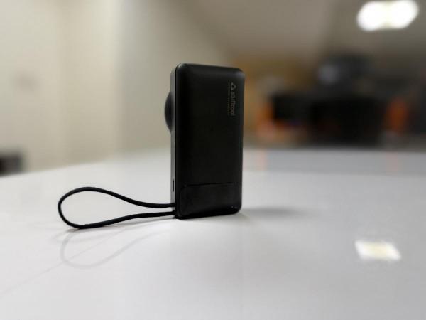 Stuffcool Nemo 10,000mAh power bank review Stuffcool Nemo 10,000mAh power bank review
