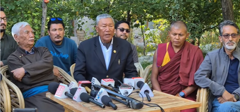 File picture: Senior leaders of the Leh Apex Body Thupstan Chhewang (left) and Chhering Dorjey (middle) addressing a press conference at Leh on Monday Leh Apex Body
