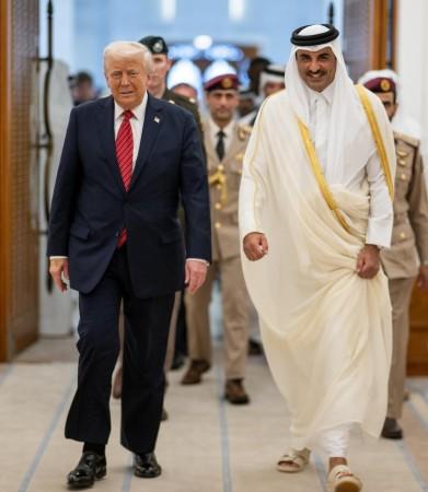 Trump offers Qatar unprecedented military protection against attacks