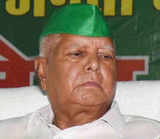 Lalu Prasad Yadav is Bihar's 'Ravan': Giriraj Singh Lalu Prasad Yadav is Bihar's 'Ravan': Giriraj Singh