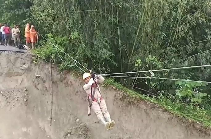 President Murmu, PM Modi condole loss of lives in Darjeeling due to heavy rainfall, landslides President Murmu, PM Modi condole loss of lives in Darjeeling due to heavy rainfall, landslides