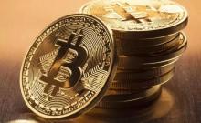 Bitcoin touches record high crossing $125,000