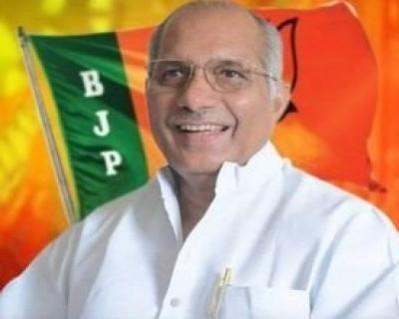 Stone pelters will be dealt with firm hand, not with flowers: UP minister on Bareilly violence Stone pelters will be dealt with firm hand, not with flowers: UP minister on Bareilly violence