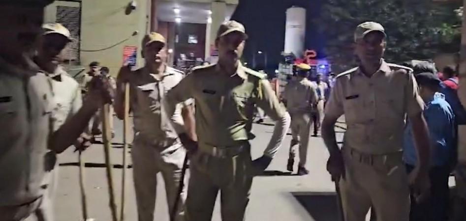 Eight killed in ICU fire at SMS Hospital in Jaipur; CM orders probe, PM modi expresses grief Eight killed in ICU fire at SMS Hospital in Jaipur; CM orders probe, PM modi expresses grief