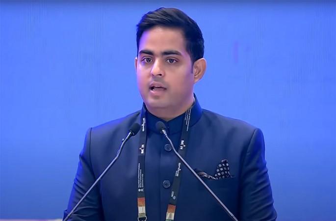 'We're lucky to have a leader like him': Akash Ambani on PM Modi's 25 years in public life 'We're lucky to have a leader like him': Akash Ambani on PM Modi's 25 years in public life
