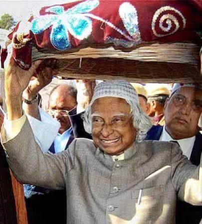 Before Rashtrapti, he was 'Rashtra Ratna': PM Modi pays homage to Abdul Kalam Before Rashtrapti, he was 'Rashtra Ratna': PM Modi pays homage to Abdul Kalam