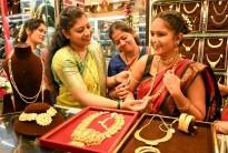 Gold prices touch new high on Dhanteras amid strong festive demand