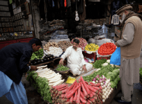 Soaring food inflation hits Pakistan, citizens furious at government