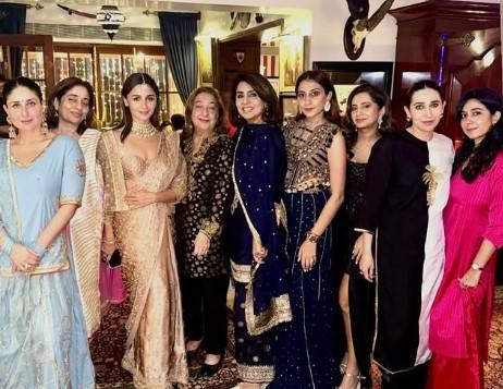 Kareena, Alia at Kapoor Dhanteras bash