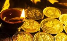 Gold shines on softer dollar; prices rise over 0.7 pc on MCX