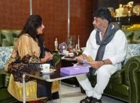 Biocon chief Kiran Mazumdar-Shaw meets K'taka CM, Dy CM; discusses Bengaluru's growth