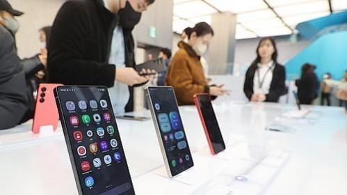Samsung Electronics to use its own Exynos chip in upcoming Galaxy S26 smartphones Samsung Electronics to use its own Exynos chip in upcoming Galaxy S26 smartphones