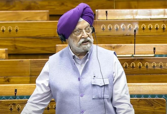67 million Indians visit fuel stations daily: Hardeep Puri 67 million Indians visit fuel stations daily: Hardeep Puri