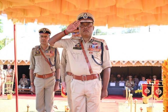 IGP Jammu zone Bhim Sen Tuti saluting police martyrs IGP Bhim Sen Tuti