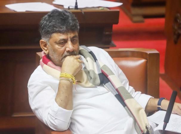K'taka leadership row: Shivakumar declines to comment on Yathindra's 'Satish Jarkiholi as CM' remark K'taka leadership row: Shivakumar declines to comment on Yathindra's 'Satish Jarkiholi as CM' remark