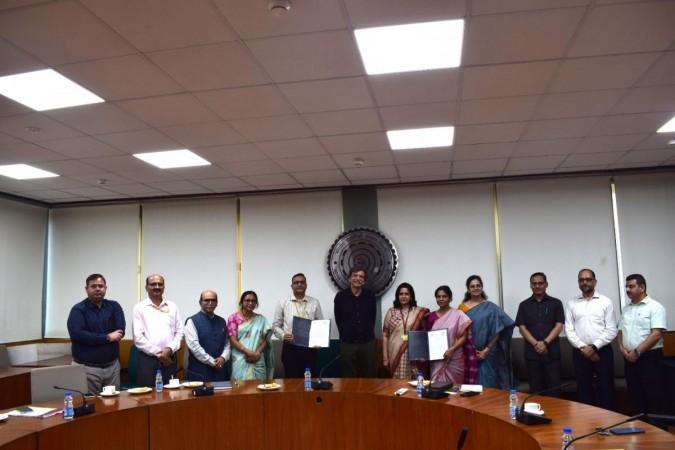 STEM education gets a lift as IIT Delhi joins hands with Kendriya Vidyalaya Sangathan STEM education gets a lift as IIT Delhi joins hands with Kendriya Vidyalaya Sangathan