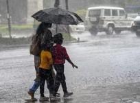 Cyclone Montha set to make landfall today, schools closed in Chennai as heavy rain continues