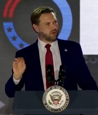 JD Vance warns of air travel 'disaster' amid government shutdown JD Vance warns of air travel 'disaster' amid government shutdown