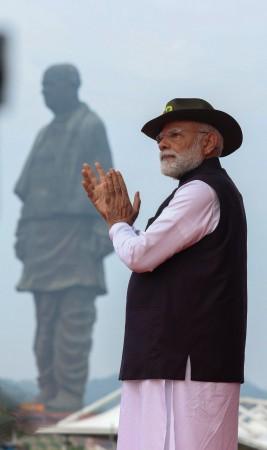 Statue of Unity, a tribute to Sardar Patel, built as result of mass movement, says PM Modi Statue of Unity, a tribute to Sardar Patel, built as result of mass movement, says PM Modi