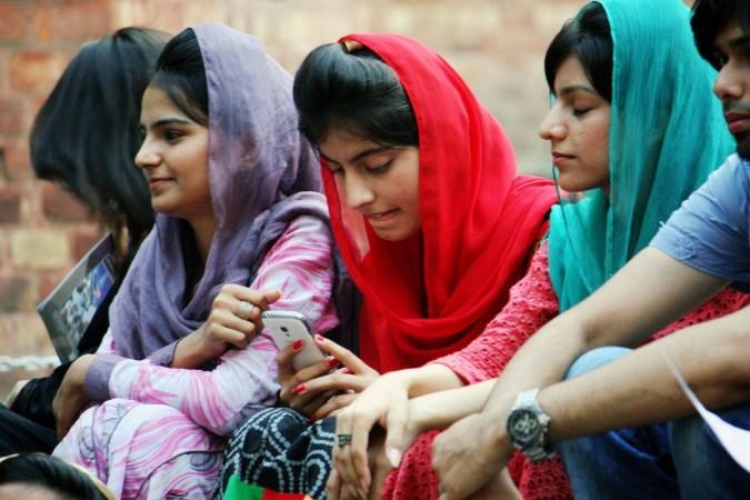 Pakistan: Another 'information blackout' in Balochistan as mobile internet suspended for 24 hours Pakistan: Another 'information blackout' in Balochistan as mobile internet suspended for 24 hours