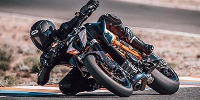 Bajaj Auto reports 23.7% surge in Q2 profit amidst export boost Bajaj Auto reports 23.7% surge in Q2 profit amidst export boost