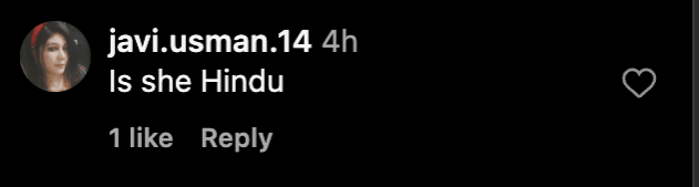 Zarine Khan cremated as per Hindu rituals; Hrithik's son carries grandmother's bier; Angry Jackie Shroff lashes out at paparazzi Zarine Khan cremated as per Hindu rituals; Hrithik's son carries grandmother's bier; Angry Jackie Shroff lashes out at paparazzi