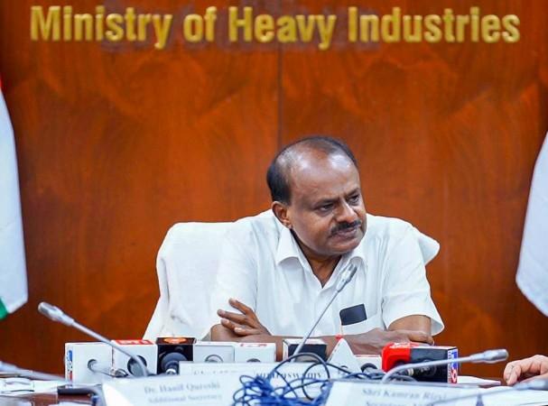 Kumaraswamy expresses outrage over VIP treatment given to rapists, terrorists in Bengaluru Prison Kumaraswamy expresses outrage over VIP treatment given to rapists, terrorists in Bengaluru Prison