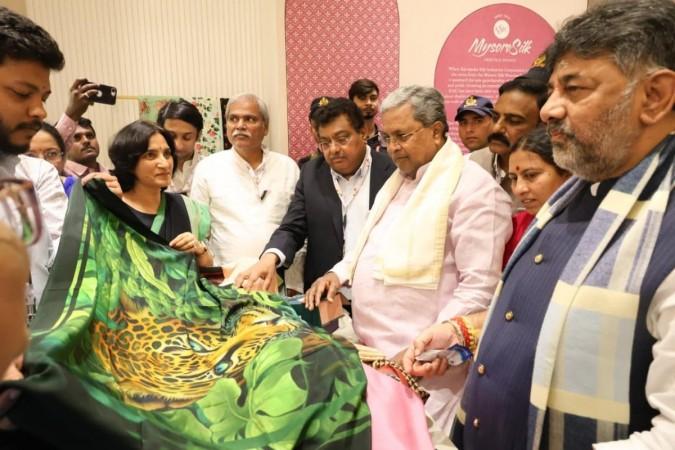 CM Siddaramaiah inaugurates 'Kalaloka' store at Bengaluru Airport to showcase GI products