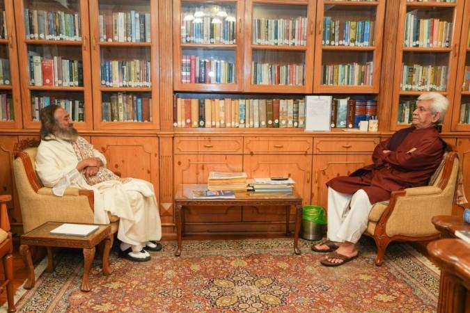 'Youth of Kashmir are dynamic, full of potential': Gurudev Sri Sri Ravi Shankar leads 20,000 in drug-free pledge