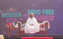 'Youth of Kashmir are dynamic, full of potential': Gurudev Sri Sri Ravi Shankar leads 20,000 in drug-free pledge