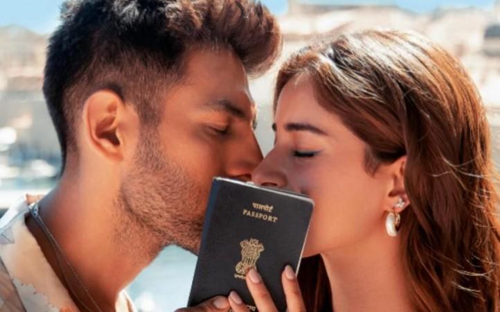 Tu Meri Main Tera Main Tera Tu Meri