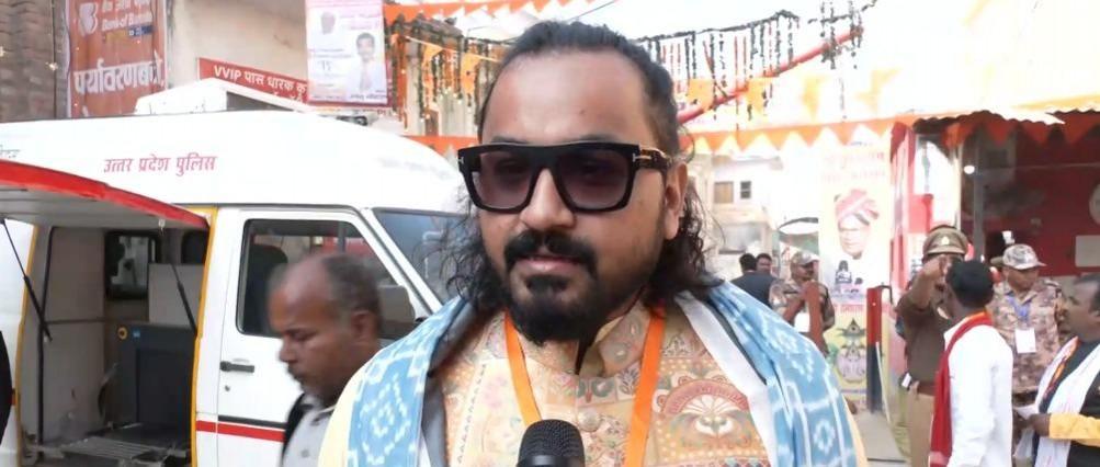 Sculptors of Ayodhya's Ram Temple call PM Modi an 'incarnation of Lord Ram' ahead of flag-hoisting ceremony Sculptors of Ayodhya's Ram Temple call PM Modi an 'incarnation of Lord Ram' ahead of flag-hoisting ceremony