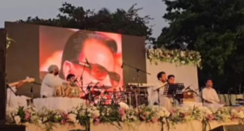 Dharmendra prayer meet